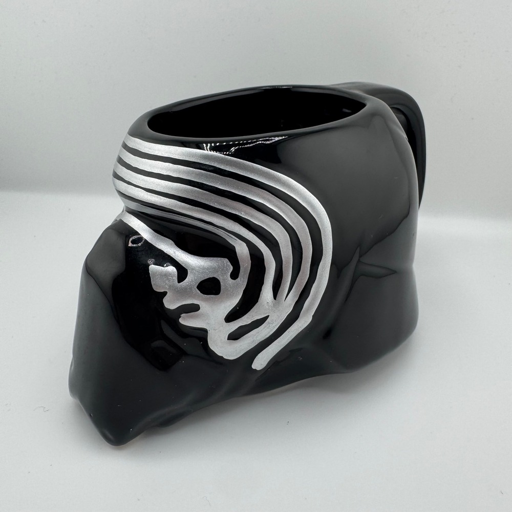 Star Wars Kylo Ren Sculpted Mug Black Zak Designs SWRH-8510 Helmet